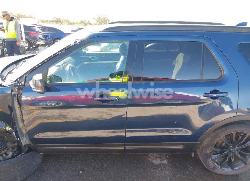 Photo 14 of 2017 Ford Explorer XLT (VIN 1FM5K8D89HGB57894)