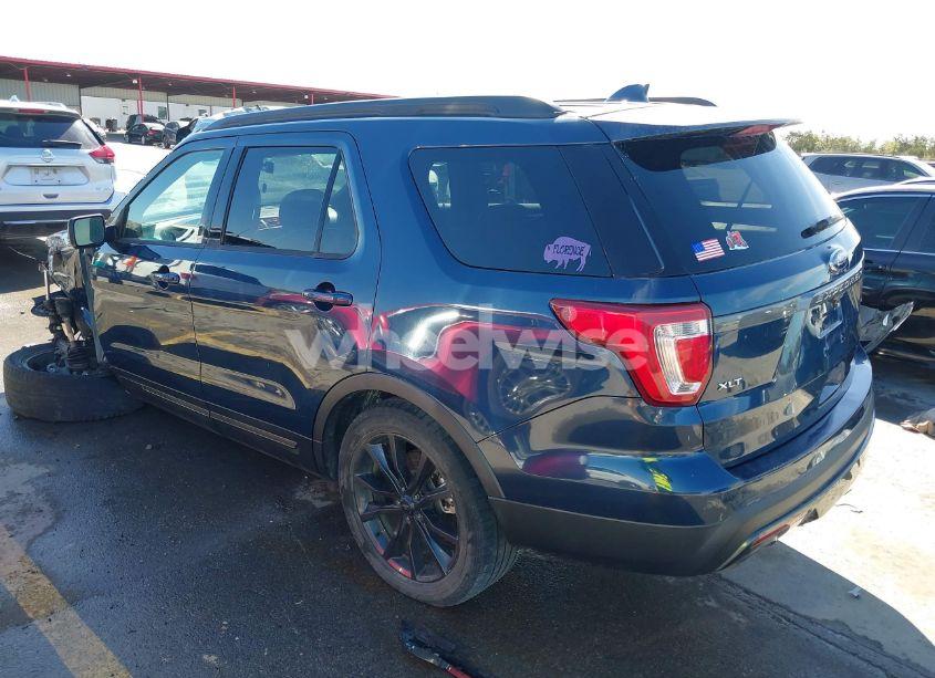 Photo 3 of 2017 Ford Explorer XLT (VIN 1FM5K8D89HGB57894)