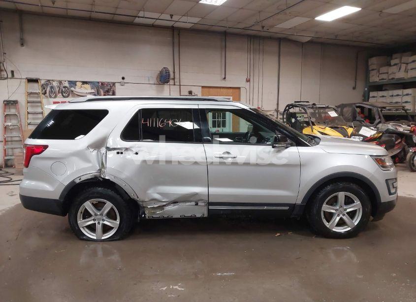Photo 14 of 2017 Ford Explorer XLT (VIN 1FM5K8D89HGD09012)