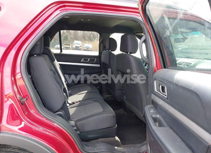 Photo 8 of 2017 Ford Explorer XLT (VIN 1FM5K8D89HGD50353)