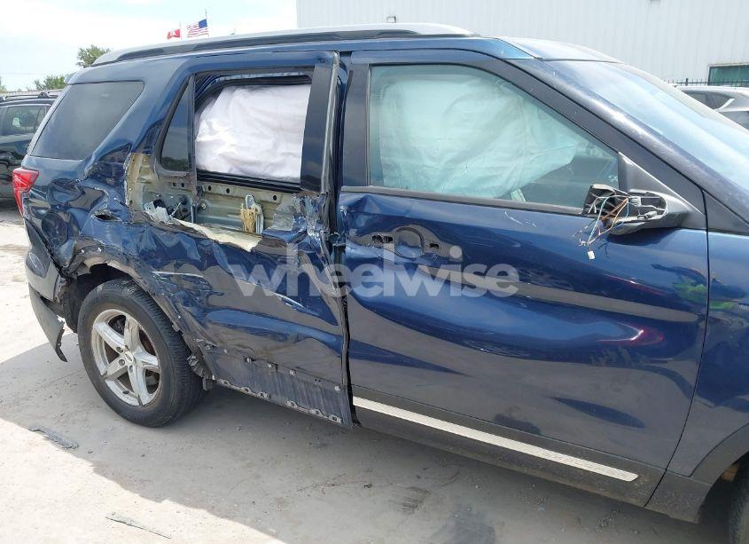 Photo 13 of 2017 Ford Explorer XLT (VIN 1FM5K8D89HGD57156)