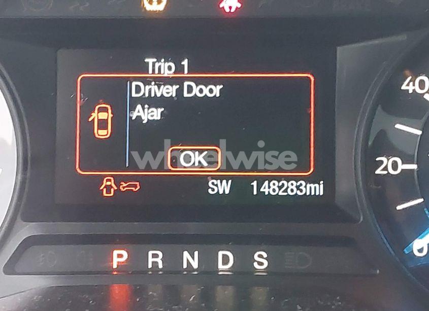 Photo 15 of 2017 Ford Explorer XLT (VIN 1FM5K8D89HGD64902)