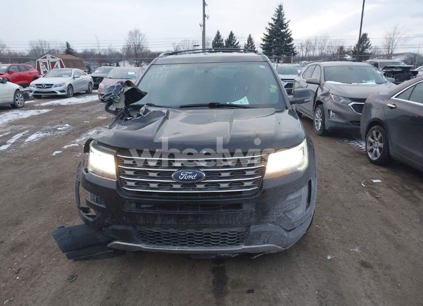 Photo 12 of 2017 Ford Explorer XLT (VIN 1FM5K8D89HGD97771)