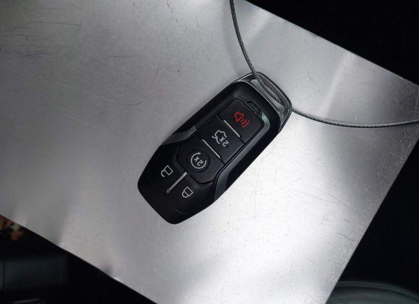 Photo 11 of 2017 Ford Explorer XLT (VIN 1FM5K8D89HGE41445)