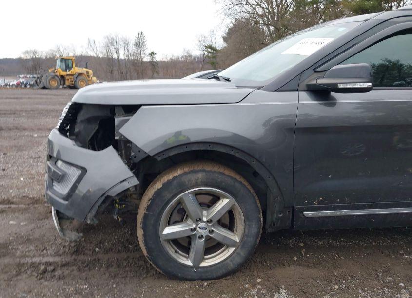 Photo 19 of 2017 Ford Explorer XLT (VIN 1FM5K8D89HGE41445)