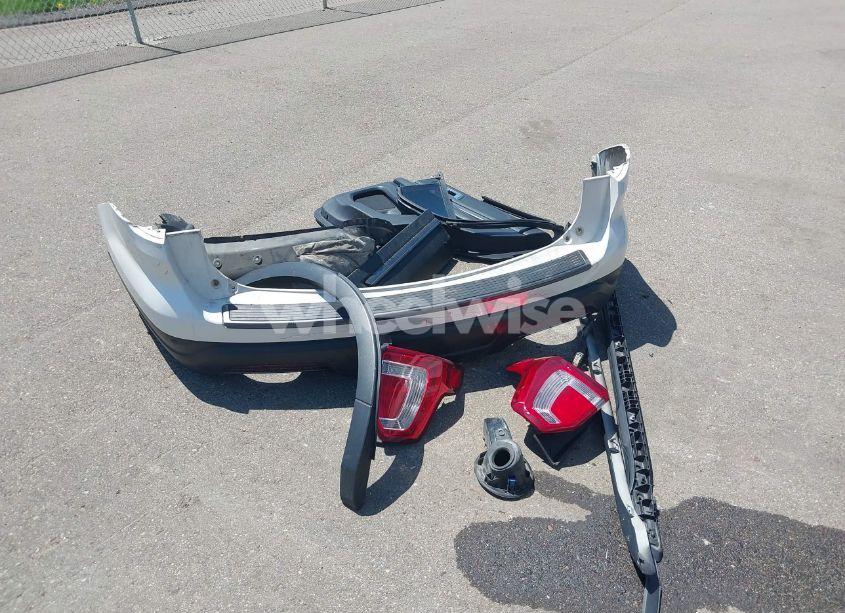 Photo 12 of 2018 Ford Explorer XLT (VIN 1FM5K8D89JGA10366)