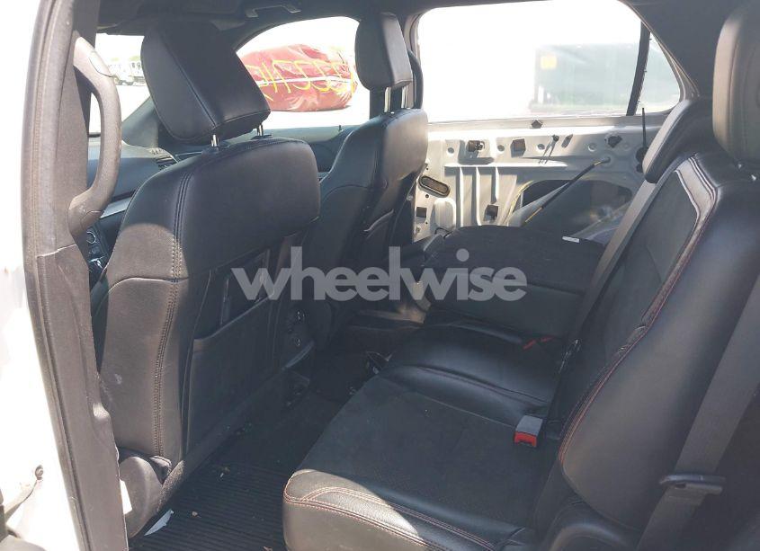 Photo 8 of 2018 Ford Explorer XLT (VIN 1FM5K8D89JGA10366)