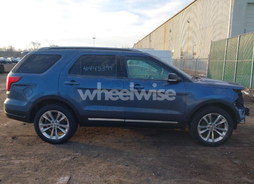 Photo 14 of 2018 Ford Explorer XLT (VIN 1FM5K8D89JGA54108)