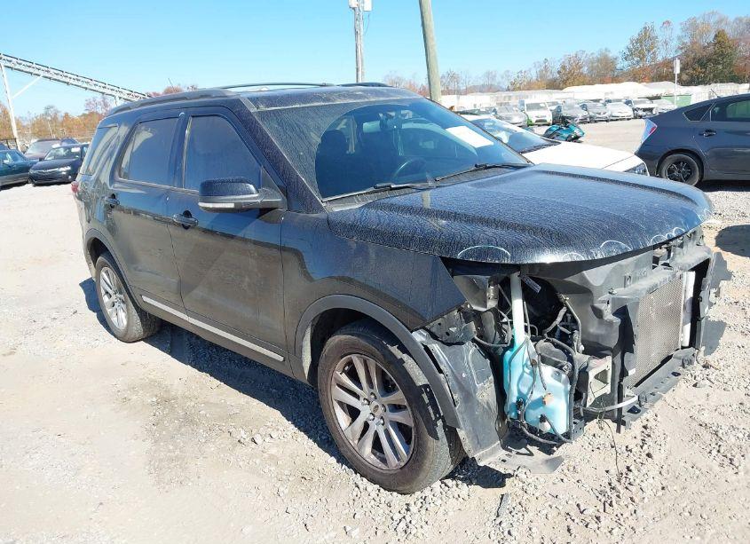 2018 Ford Explorer XLT (VIN 1FM5K8D89JGA57073) main photo