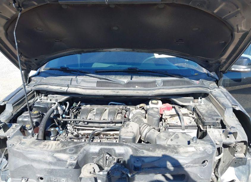 Photo 10 of 2018 Ford Explorer XLT (VIN 1FM5K8D89JGA57073)