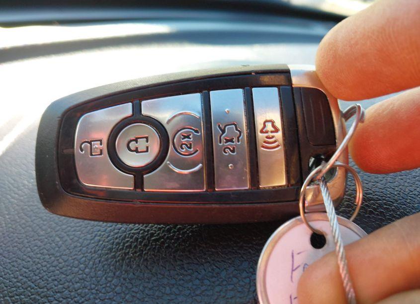 Photo 11 of 2018 Ford Explorer XLT (VIN 1FM5K8D89JGA57073)