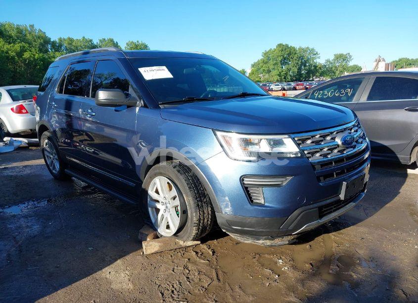 2018 Ford Explorer XLT (VIN 1FM5K8D89JGB30748) main photo