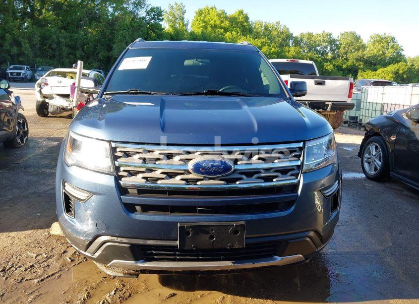 Photo 12 of 2018 Ford Explorer XLT (VIN 1FM5K8D89JGB30748)