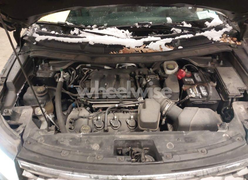 Photo 10 of 2018 Ford Explorer XLT (VIN 1FM5K8D89JGB37117)