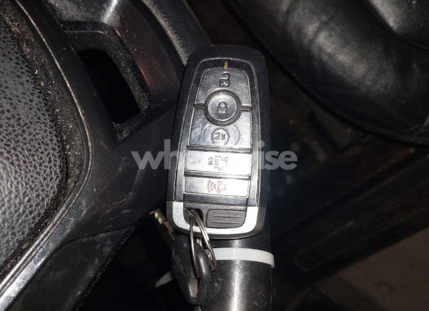 Photo 11 of 2018 Ford Explorer XLT (VIN 1FM5K8D89JGB73695)