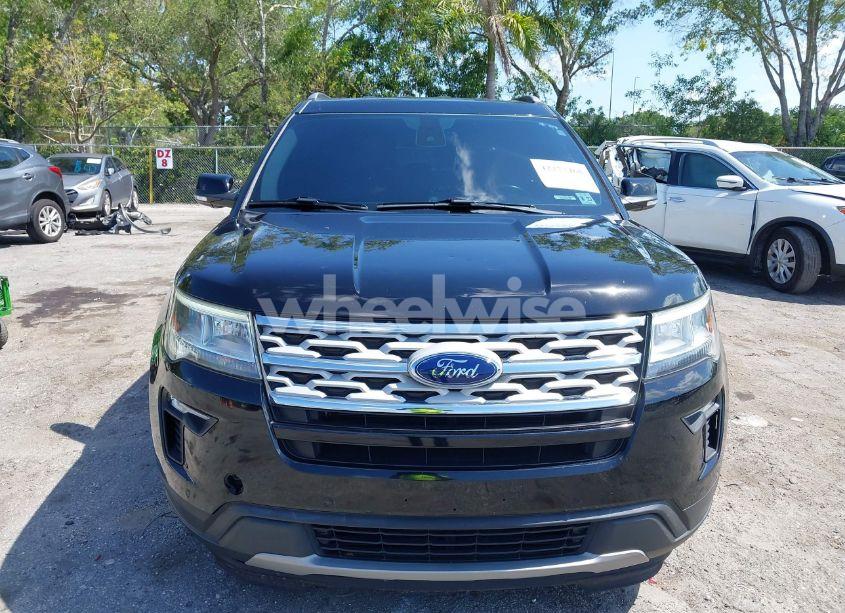 Photo 12 of 2018 Ford Explorer XLT (VIN 1FM5K8D89JGC38674)