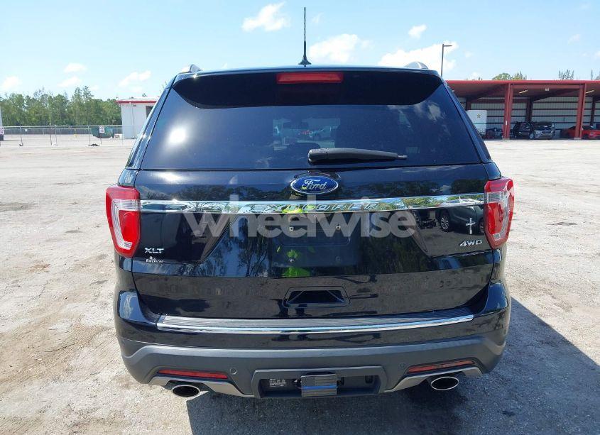 Photo 16 of 2018 Ford Explorer XLT (VIN 1FM5K8D89JGC38674)