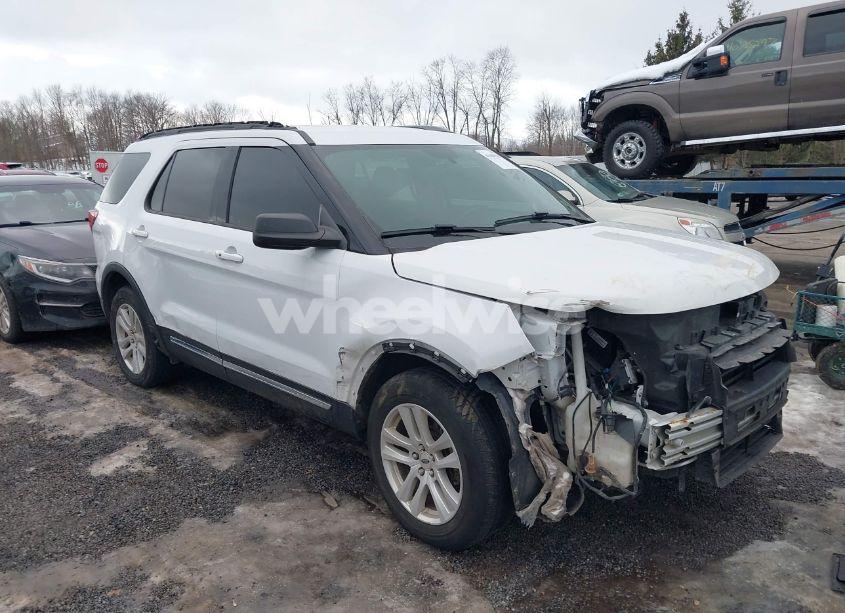 2019 Ford Explorer XLT (VIN 1FM5K8D89KGA13334) main photo