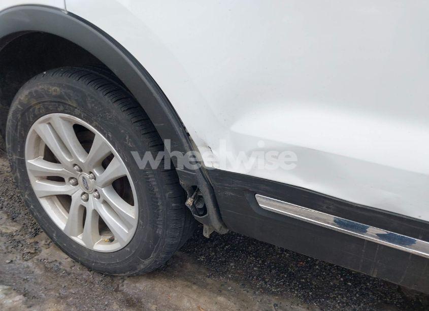 Photo 19 of 2019 Ford Explorer XLT (VIN 1FM5K8D89KGA13334)