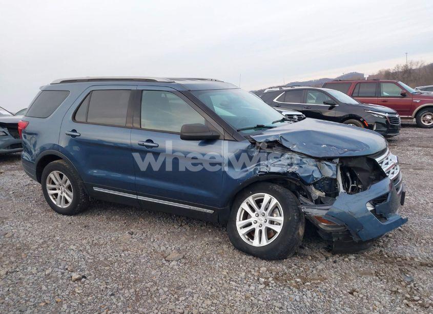 Photo 12 of 2019 Ford Explorer XLT (VIN 1FM5K8D89KGA21529)