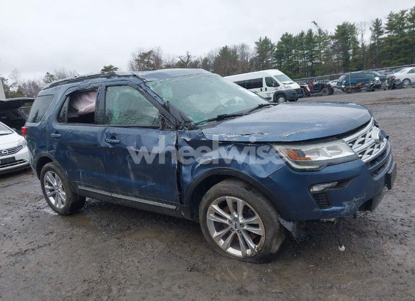 Photo 13 of 2019 Ford Explorer XLT (VIN 1FM5K8D89KGA27251)