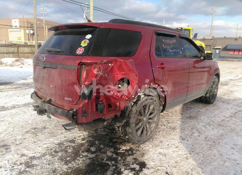 Photo 4 of 2019 Ford Explorer XLT (VIN 1FM5K8D89KGA59326)