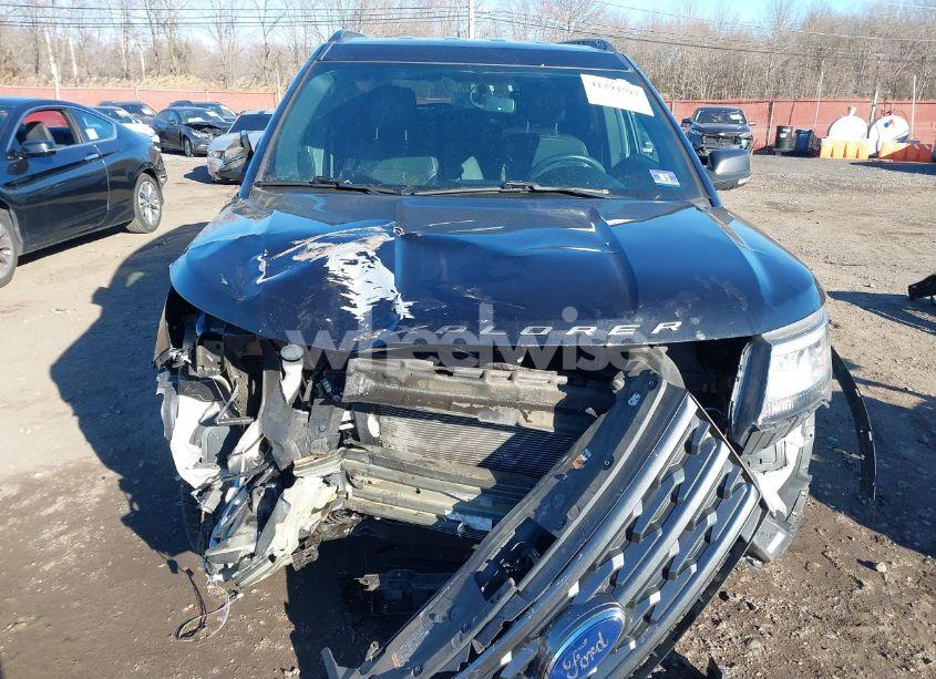 Photo 17 of 2019 Ford Explorer XLT (VIN 1FM5K8D89KGB33568)