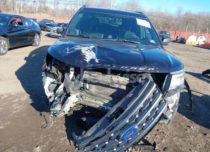 Photo 19 of 2019 Ford Explorer XLT (VIN 1FM5K8D89KGB33568)