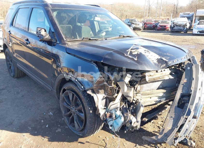 Photo 6 of 2019 Ford Explorer XLT (VIN 1FM5K8D89KGB33568)