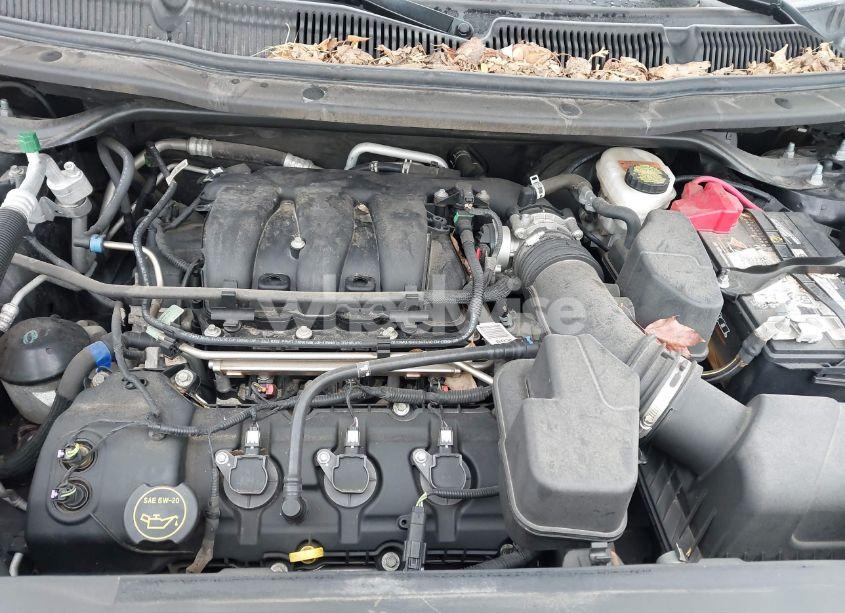 Photo 10 of 2019 Ford Explorer XLT (VIN 1FM5K8D89KGB49110)