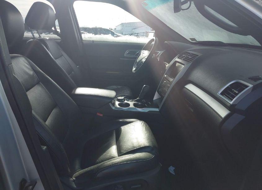 Photo 5 of 2013 Ford Explorer XLT (VIN 1FM5K8D8XDGA06735)
