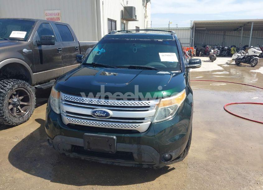 Photo 12 of 2013 Ford Explorer XLT (VIN 1FM5K8D8XDGA41484)