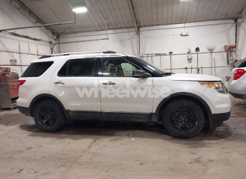 Photo 13 of 2013 Ford Explorer XLT (VIN 1FM5K8D8XDGA47219)