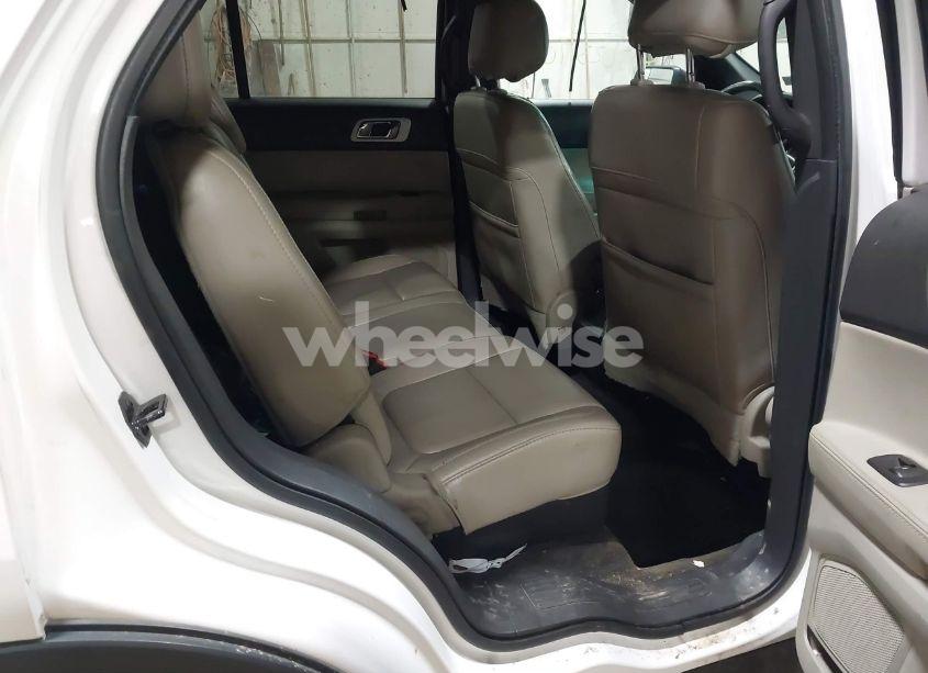 Photo 8 of 2013 Ford Explorer XLT (VIN 1FM5K8D8XDGA47219)