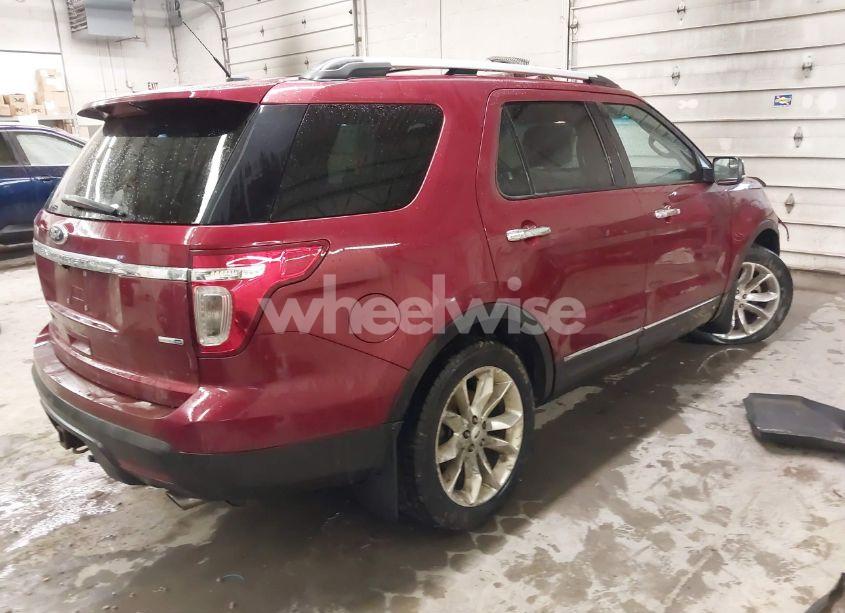 Photo 4 of 2013 Ford Explorer XLT (VIN 1FM5K8D8XDGB02851)