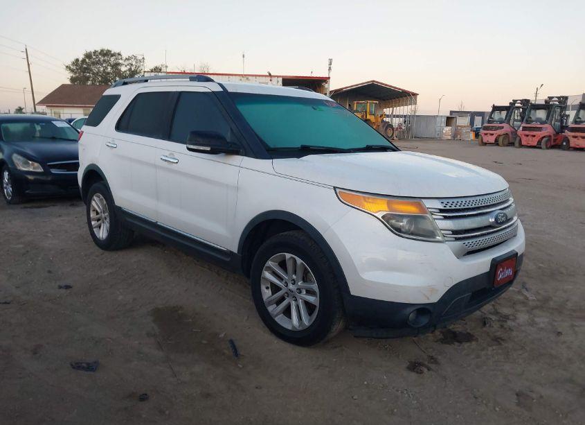 2013 Ford Explorer XLT (VIN 1FM5K8D8XDGB97444) main photo