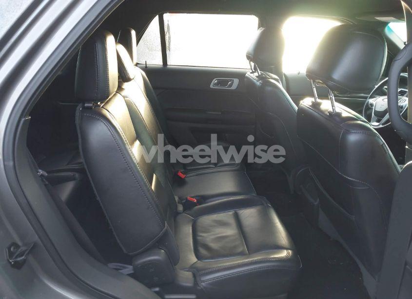 Photo 8 of 2013 Ford Explorer XLT (VIN 1FM5K8D8XDGC81828)