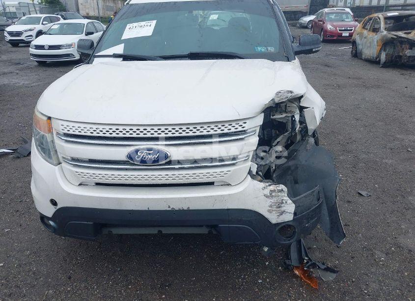 Photo 6 of 2014 Ford Explorer XLT (VIN 1FM5K8D8XEGA10530)