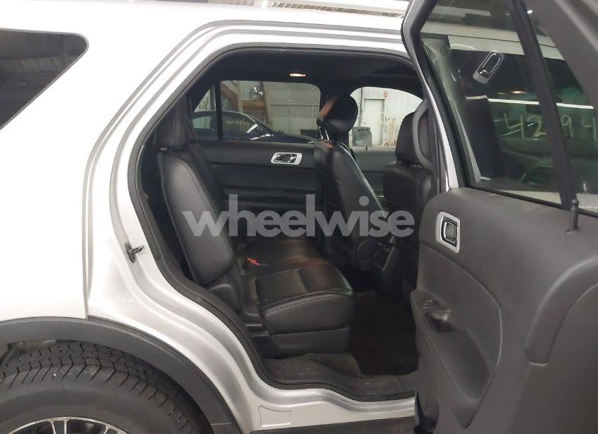 Photo 8 of 2014 Ford Explorer XLT (VIN 1FM5K8D8XEGA15680)