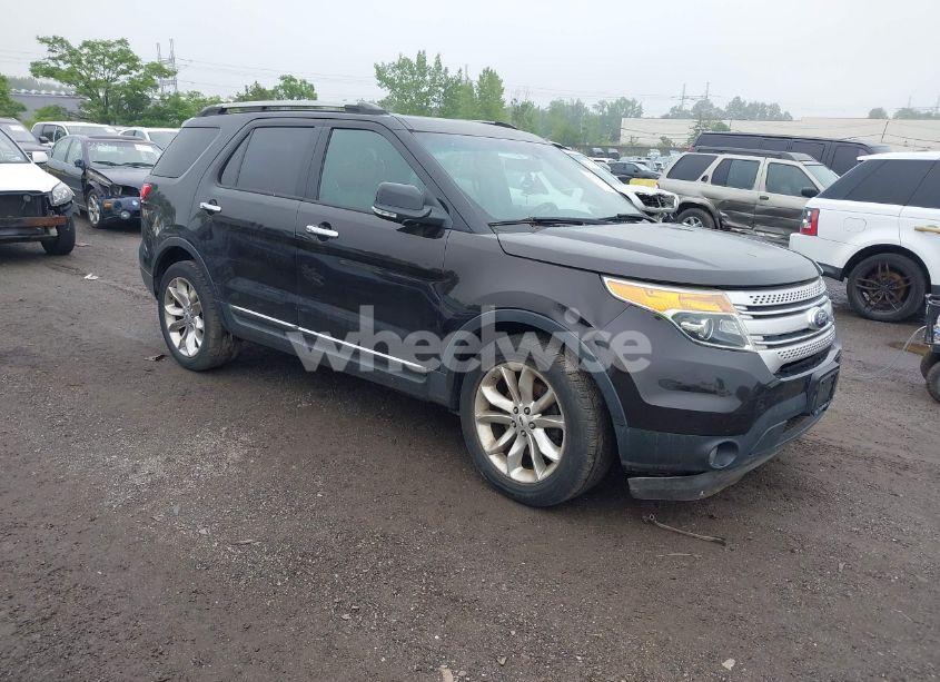 2014 Ford Explorer XLT (VIN 1FM5K8D8XEGA83963) main photo