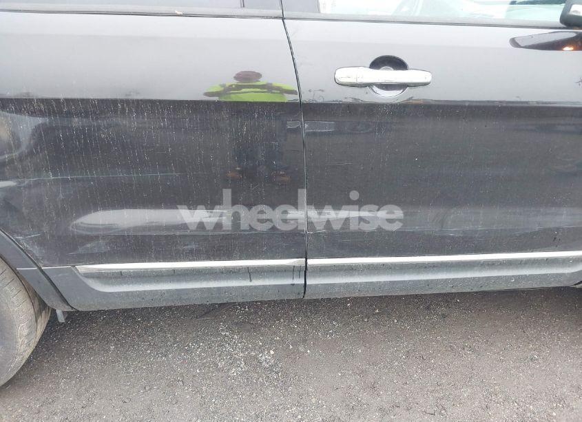 Photo 17 of 2014 Ford Explorer XLT (VIN 1FM5K8D8XEGA83963)