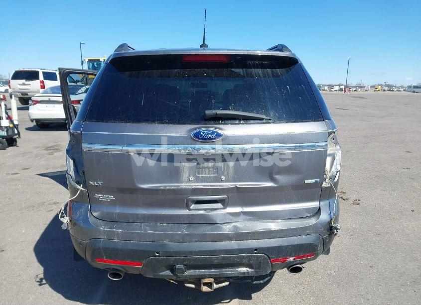 Photo 16 of 2014 Ford Explorer XLT (VIN 1FM5K8D8XEGB02141)