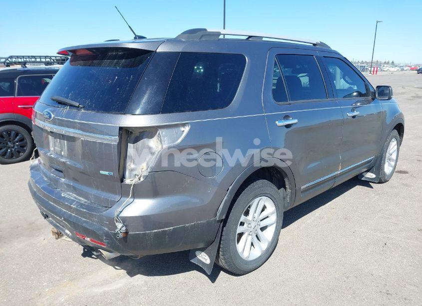 Photo 4 of 2014 Ford Explorer XLT (VIN 1FM5K8D8XEGB02141)