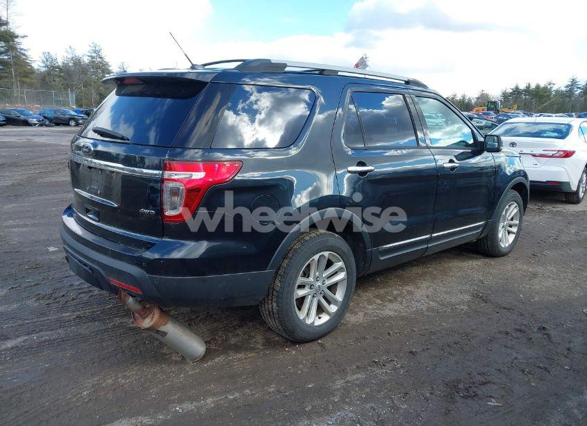 Photo 4 of 2014 Ford Explorer XLT (VIN 1FM5K8D8XEGB65840)