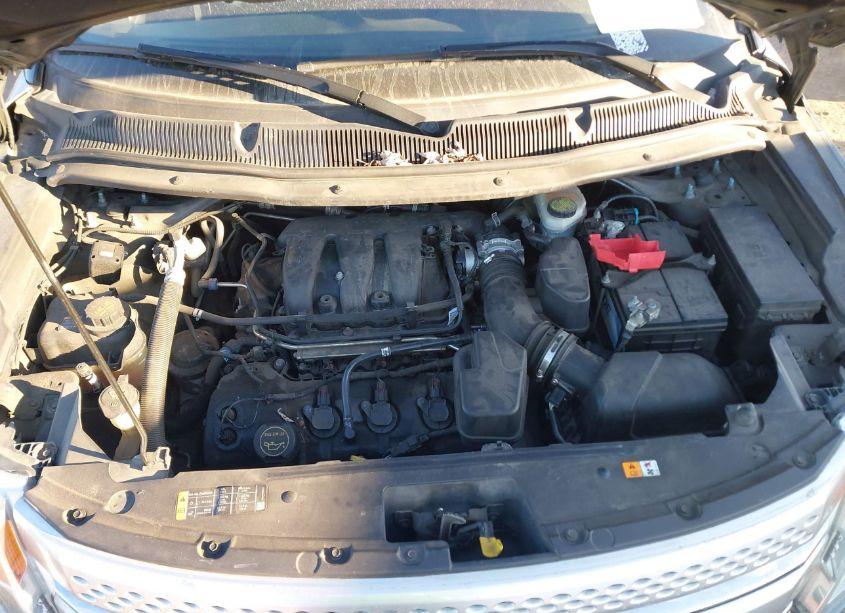 Photo 10 of 2014 Ford Explorer XLT (VIN 1FM5K8D8XEGB72027)