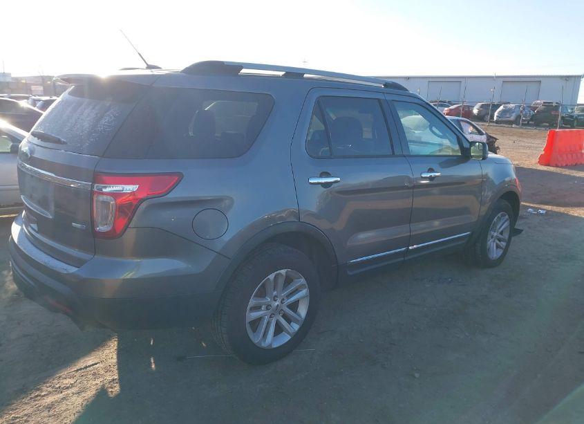 Photo 4 of 2014 Ford Explorer XLT (VIN 1FM5K8D8XEGB72027)