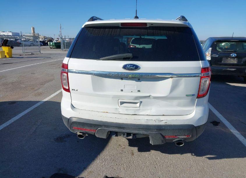 Photo 17 of 2014 Ford Explorer XLT (VIN 1FM5K8D8XEGC21811)