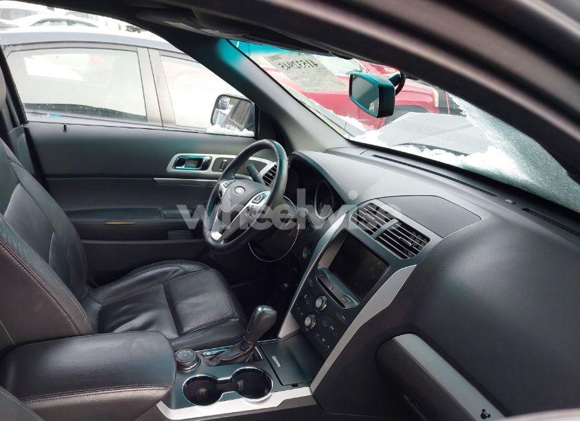 Photo 5 of 2014 Ford Explorer XLT (VIN 1FM5K8D8XEGC38270)