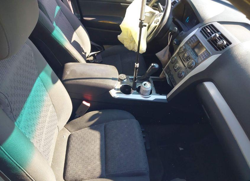 Photo 5 of 2015 Ford Explorer XLT (VIN 1FM5K8D8XFGA00341)