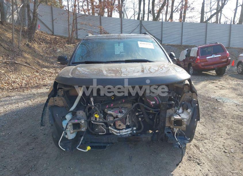 Photo 13 of 2015 Ford Explorer XLT (VIN 1FM5K8D8XFGA62001)